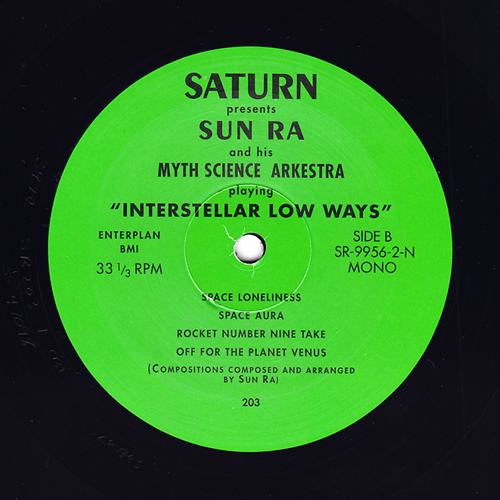 R-1758481-1336364178